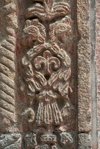 Los Reyes, façade alfiz closeup - Los Reyes Ixtacala