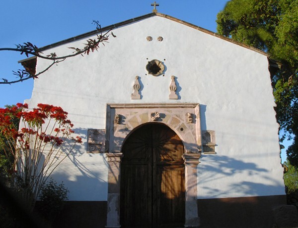 Hospitalito, La Inmaculada Concepción, façade - Santa Ana Chipitiro, Michoacán