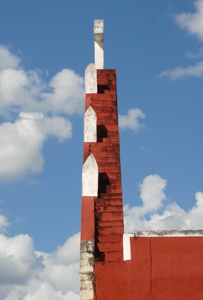 Santiago Apóstol, façade espadaña - Sucilá, Yucatán
