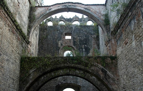 Santo Domingo, nave, sotocoro arch & façade - Tecpatán (ruins), Chiapas
