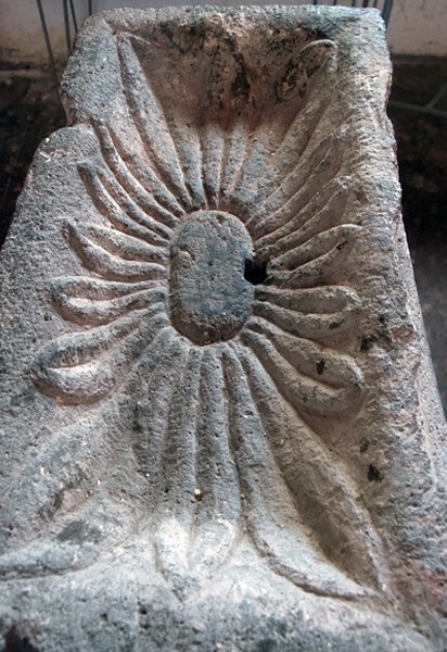 San Luis Rey, baptismal font, basin - Apizaquito, Tlaxcala