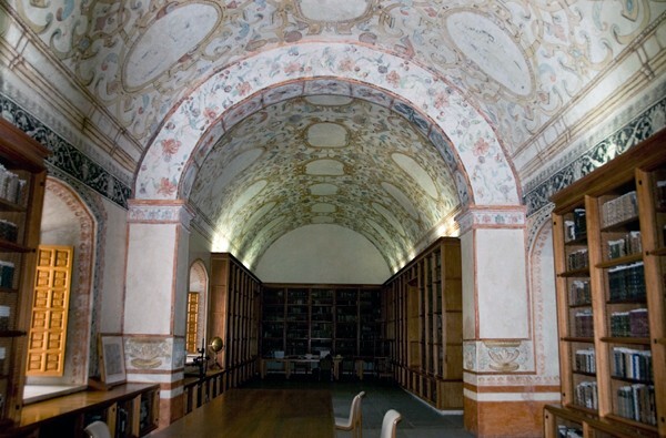 Burgoa library - Convento