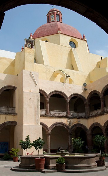 San Bernardino de Sena, cloister & dome - Xochimilco