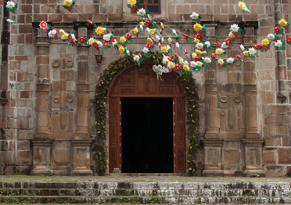 Façade portal - Santa Ana