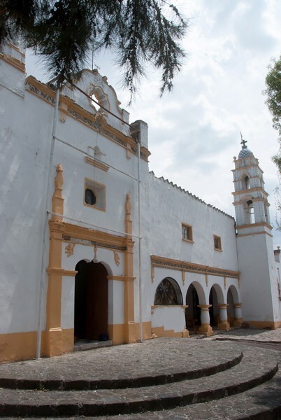 Santiago, façade & portería - Santiago Cuaula, Tlaxcala