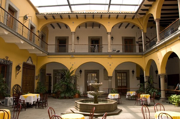 Casa Cevallos, patio - Córdoba, Veracruz