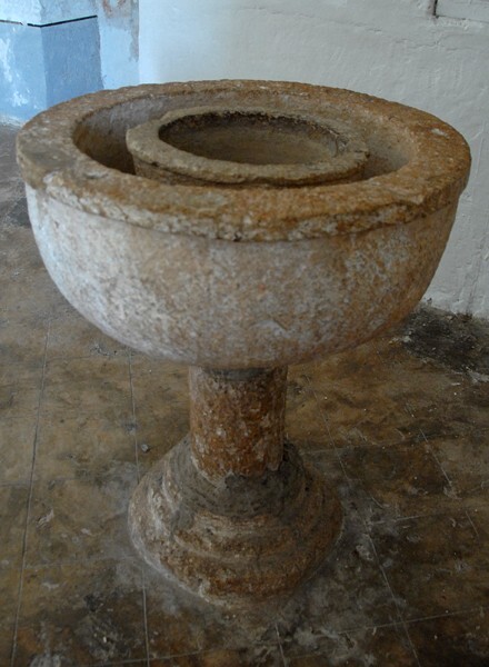 Baptismal font - Cholul, Yucatán