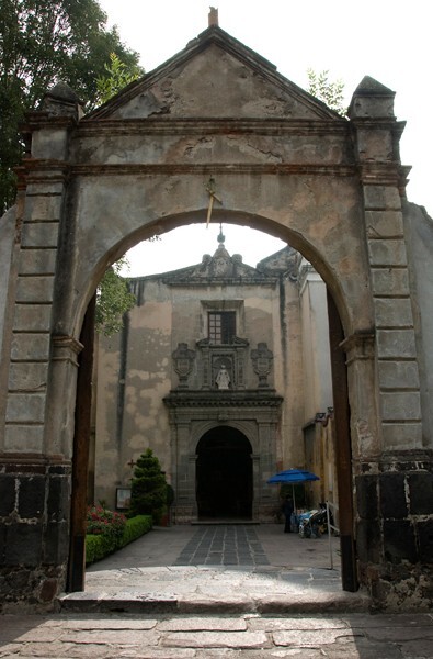 Atrial gate & façade - San Diego