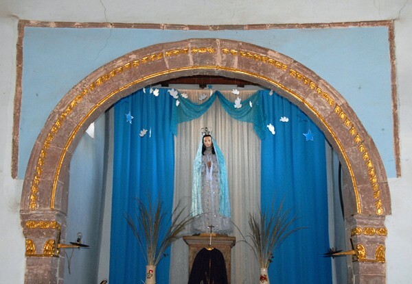 Nuestra Señora de Belén, chancel arch & alfiz - Charapán, Michoacán