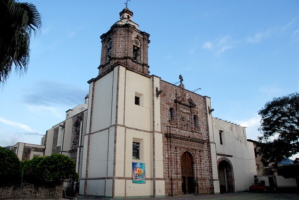 Santiago Apóstol - Tuxpan, Michoacán