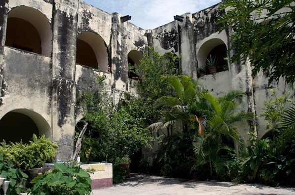 Tlaltizapán, Morelos, San Miguel Arcángel, cloister - Morelos