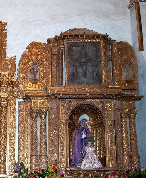 Nave St. Anne altar - Santa Ana, high & nave altars