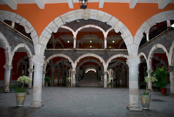 Aguascalientes, Aguascalientes, Palacio Gobierno, main patio - The Seventeenth Century: Great Cathedrals and the Rise of a Popular Baroque