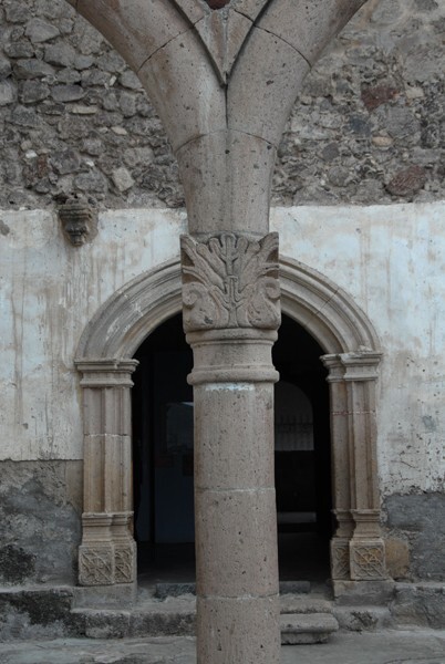 Portería column & cloister portal - San Andrés, façade, capilla abierta, portería, posas, atrial cross & nave