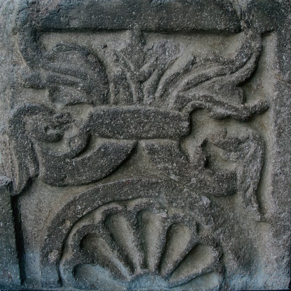 Santo Santiago, façade portal, left pilaster base - Santiago Tilapa, México