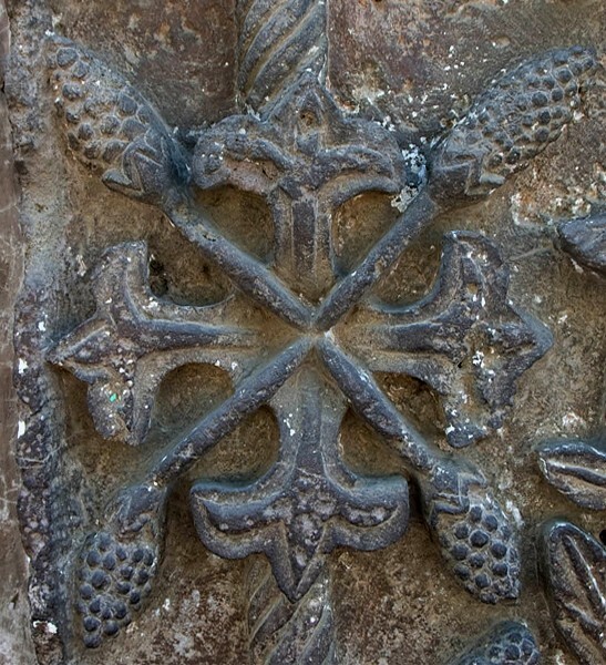 San Lorenzo, façade, main portal, left pilaster relief detail - San Lorenzo, Michoacán