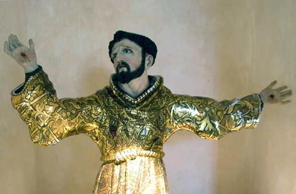 San Gabriel, convento sculpture, St. Francis of Assis - San Gabriel