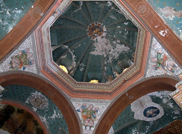 Hacienda chapel, cupola - Santiago Tetlapayac, Hidalgo