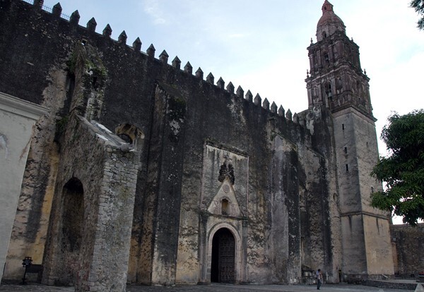 Exterior nave, porciúncula door & bell-tower - La Asunción de Nuestra Señora (Catedral), façade, porciúncula door, capilla abierta, cloister
