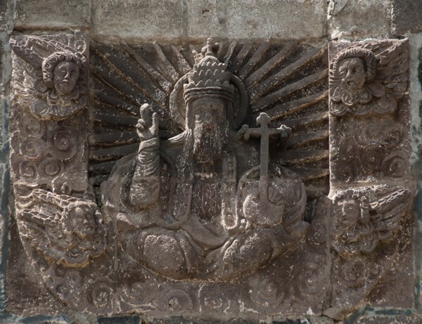 San Andrés, SE posa, N façade, God the Father & seraphim - San Andrés, Southeast posa chapel