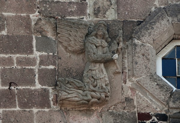 Façade, Passion Angel (left) - Iglesia Sanctorum