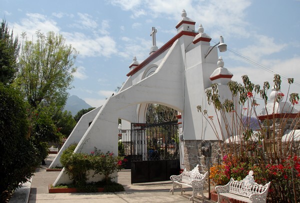San Francisco, atrial gate - Coacalco, México