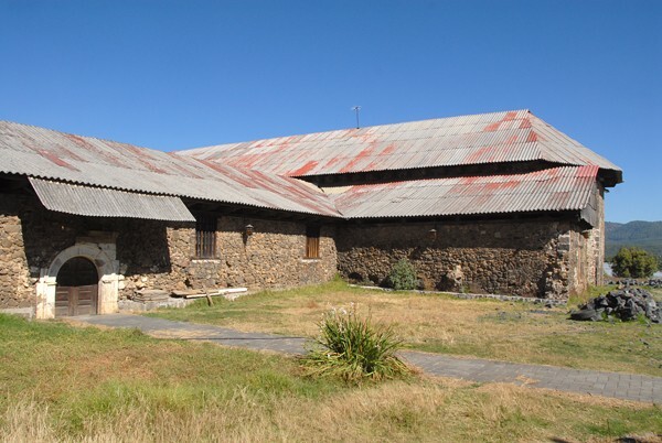 S exterior nave & sacristy - Santa Ana