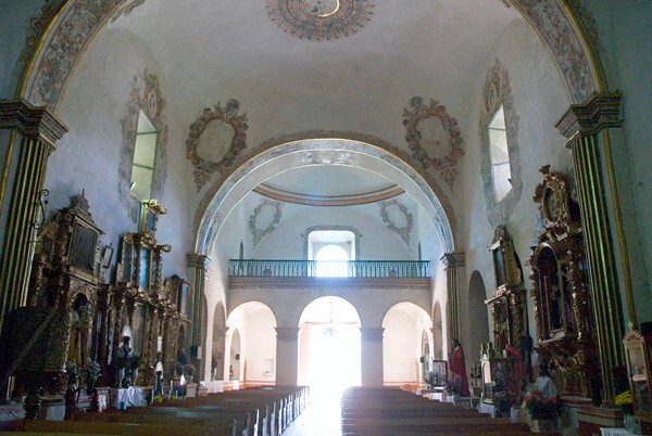 Nave & choir loft - Santa Ana, high & nave altars