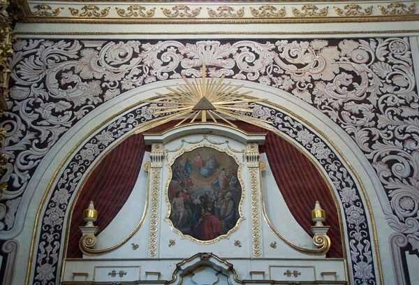 Santa María de La Natividad, right transept Guadalupe altar - Atlixco, Puebla