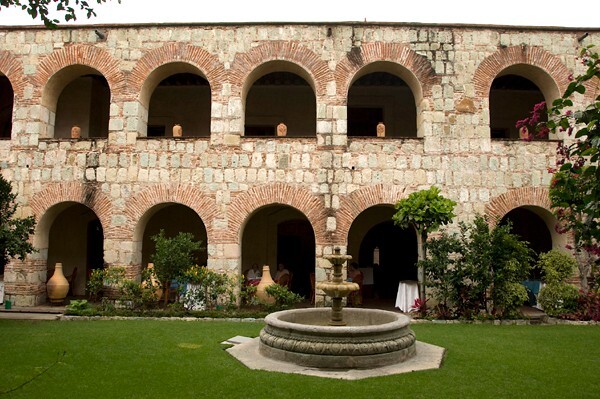 Santa Catalina de Sena, patio - Santa Catalina de Sena