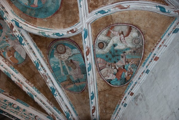 Webbing paintings: Angel Pointing to Book (L); Sixth Seal (R) - Tecamachalco, Puebla, La Asunción de Nuestra Señora, sotocoro
