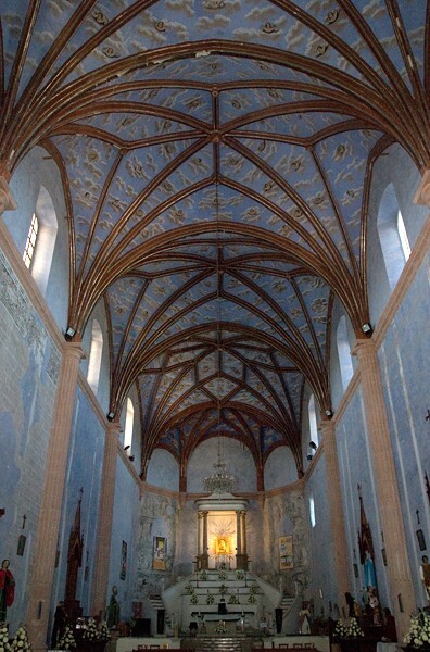 Nave - Nave, sanctuary murals & cloister