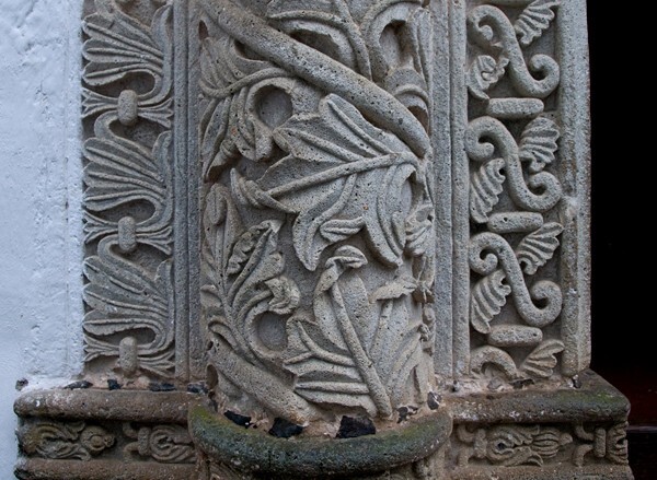 Façade portal, left pilaster relief - Molango, Hidalgo