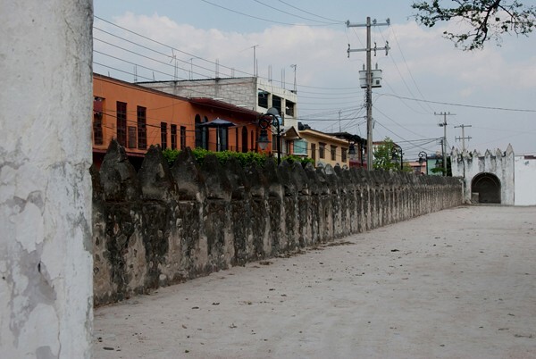 N atrial wall & posa chapel - San Juan Bautista, façade, portería & posa chapels