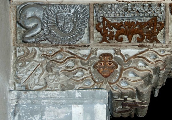 Los Santos Reyes, sotocoro, zapata - Los Santos Reyes, façade, nave & sotocoro