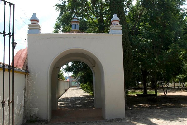 Santo Domingo, posa chapel - Ocotlán de Morelos, Oaxaca