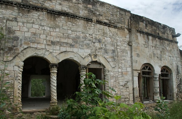 Basket-handle arches - La Tercena
