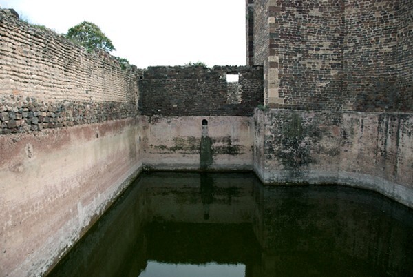 Cistern - Santiago Apóstol (ruins)