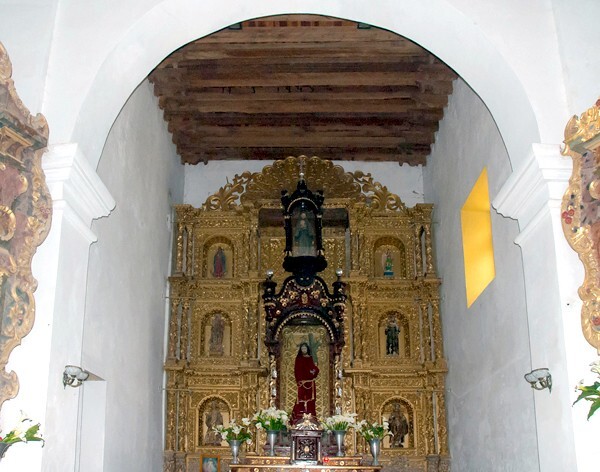 San Francisco, sanctuary & high altar - San Francisco Huehuetlán, Oaxaca