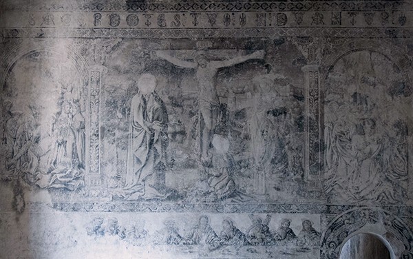 Sala de profundis, S wall mural - San Andrés, grisaille murals: baptistry, sala profundis & refectory