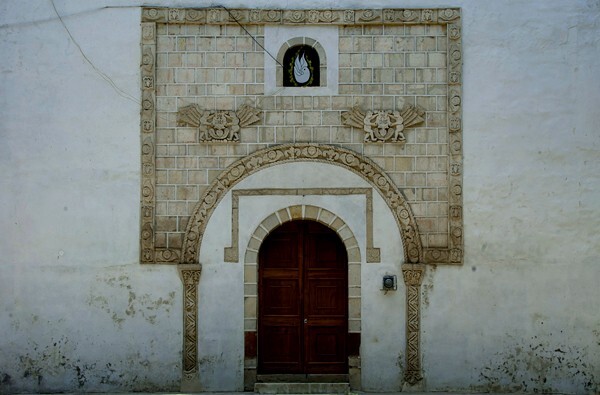 San Nicolás Atecoxco, Hidalgo, San Nicolás, façade alfiz & main por - San Nicolás Atecoxco, Hidalgo