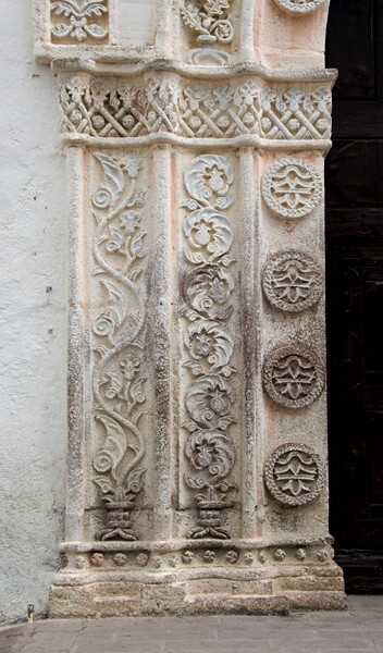 Façade portal pilasters (left) - San Francisco