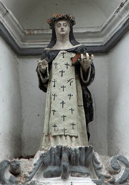 Main portal niche sculpture, St. Agnes - Santa Inés
