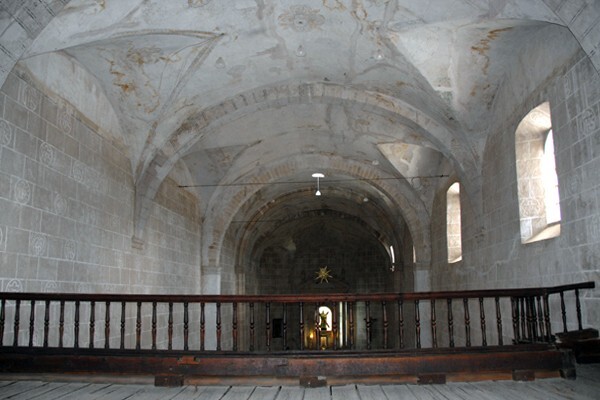 Choir loft - San Andrés, façade, capilla abierta, portería, posas, atrial cross & nave