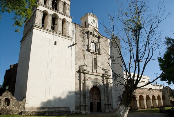El Divino Señor, façade, bell-tower & portería - El Divino Señor, façade, portería, N door, nave & atrial wall cross