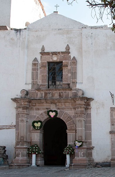 Façade - San Nicolás de Tolentino
