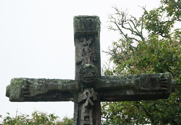 Atrial cross, front crossing - La Asunción de Nuestra Señora