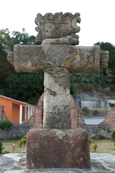 Atrial cross, back - San Jerónimo