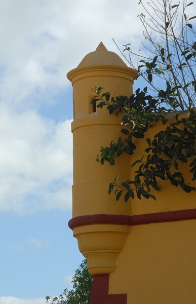 Fuerte de Santiago, sentry box - Sisal, Yucatán
