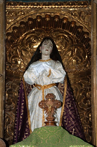 Santa Isabel, altar sculpture, St. Elizabeth - Santa Isabel Cholula, Puebla